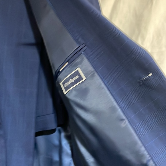 Club Room Mens Suit Blue 42R coat 36W pants with 32 inch inseam. NWT - Picture 4 of 7
